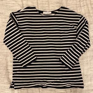Striped Everlane zipper shoulder shirt